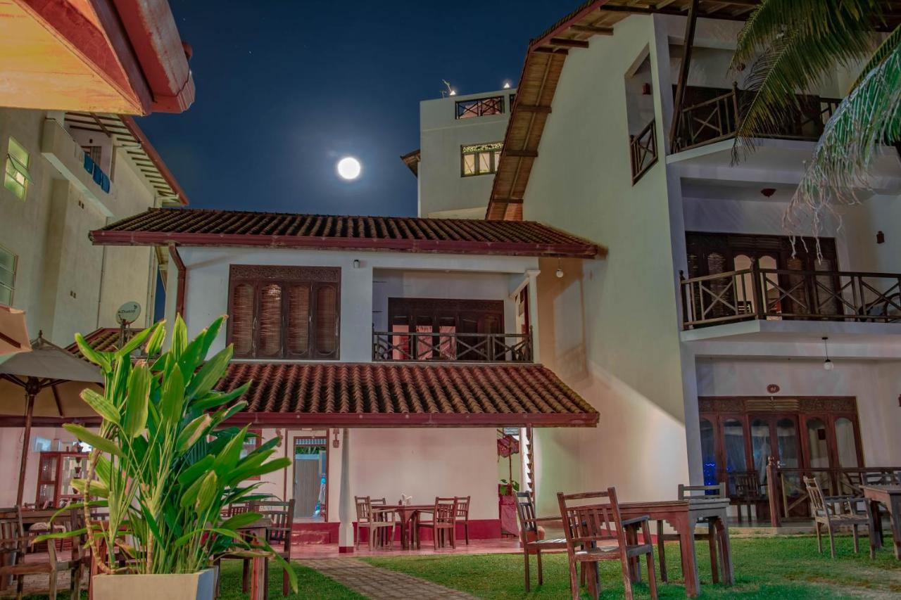 Aussie Swiss Weligama Ξενοδοχείο Εξωτερικό φωτογραφία