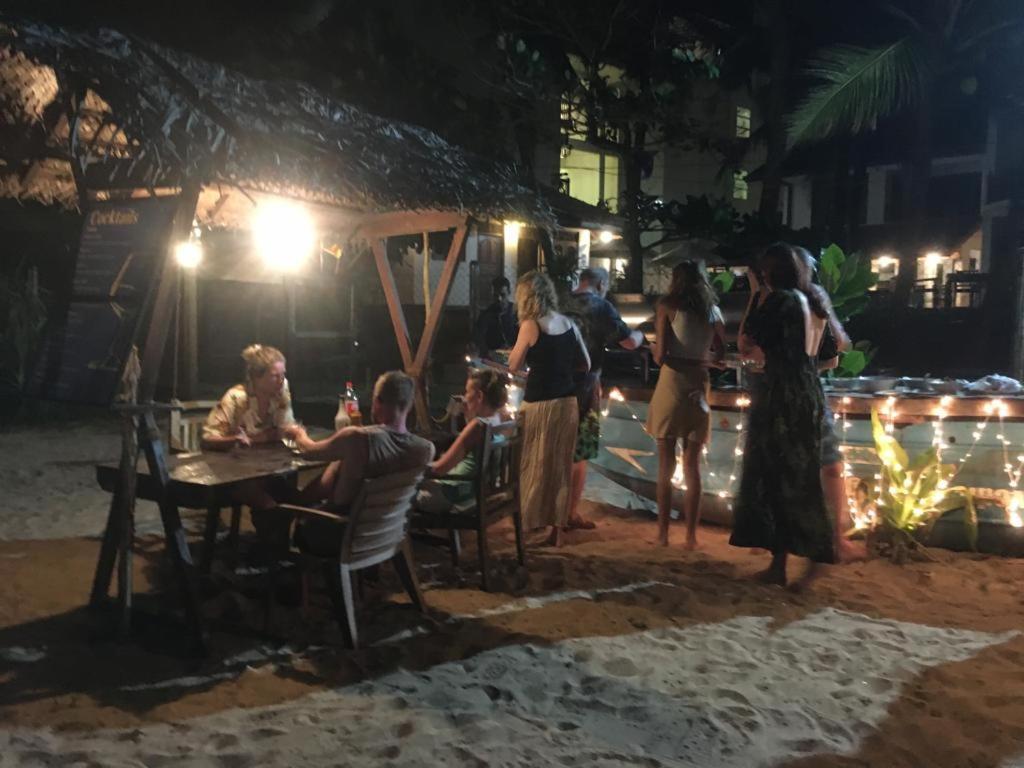 Aussie Swiss Weligama Ξενοδοχείο Εξωτερικό φωτογραφία